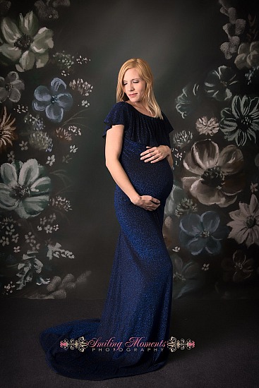 MATERNITY PORTRAIT SESSIONS